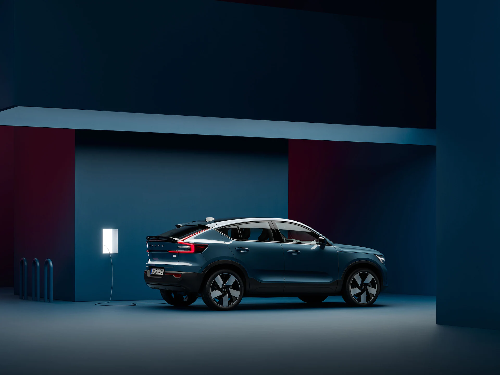 Care by Volvo C40